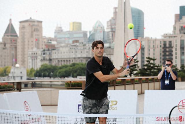 宣布今年总 宣布今年总